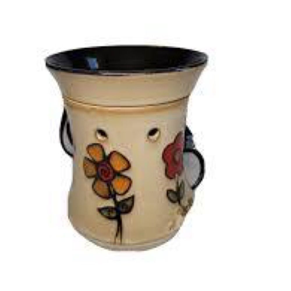 Scentsy Ceramic Warmer - Cream with Red and Orange Floral Design